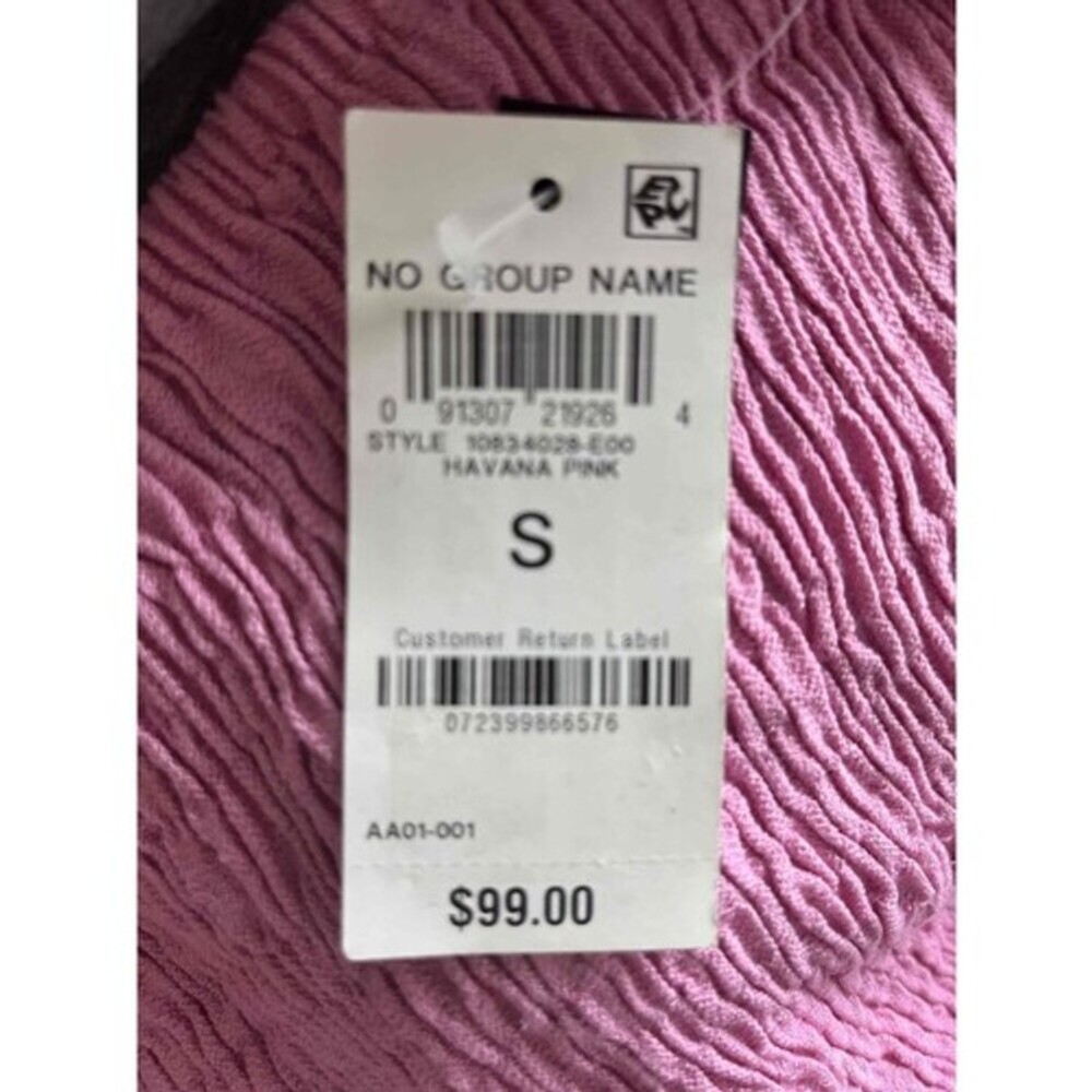 NWT Bar III Womens Pink Smocked Fit & Flare Dress Size Small - Picture 2 of 2
